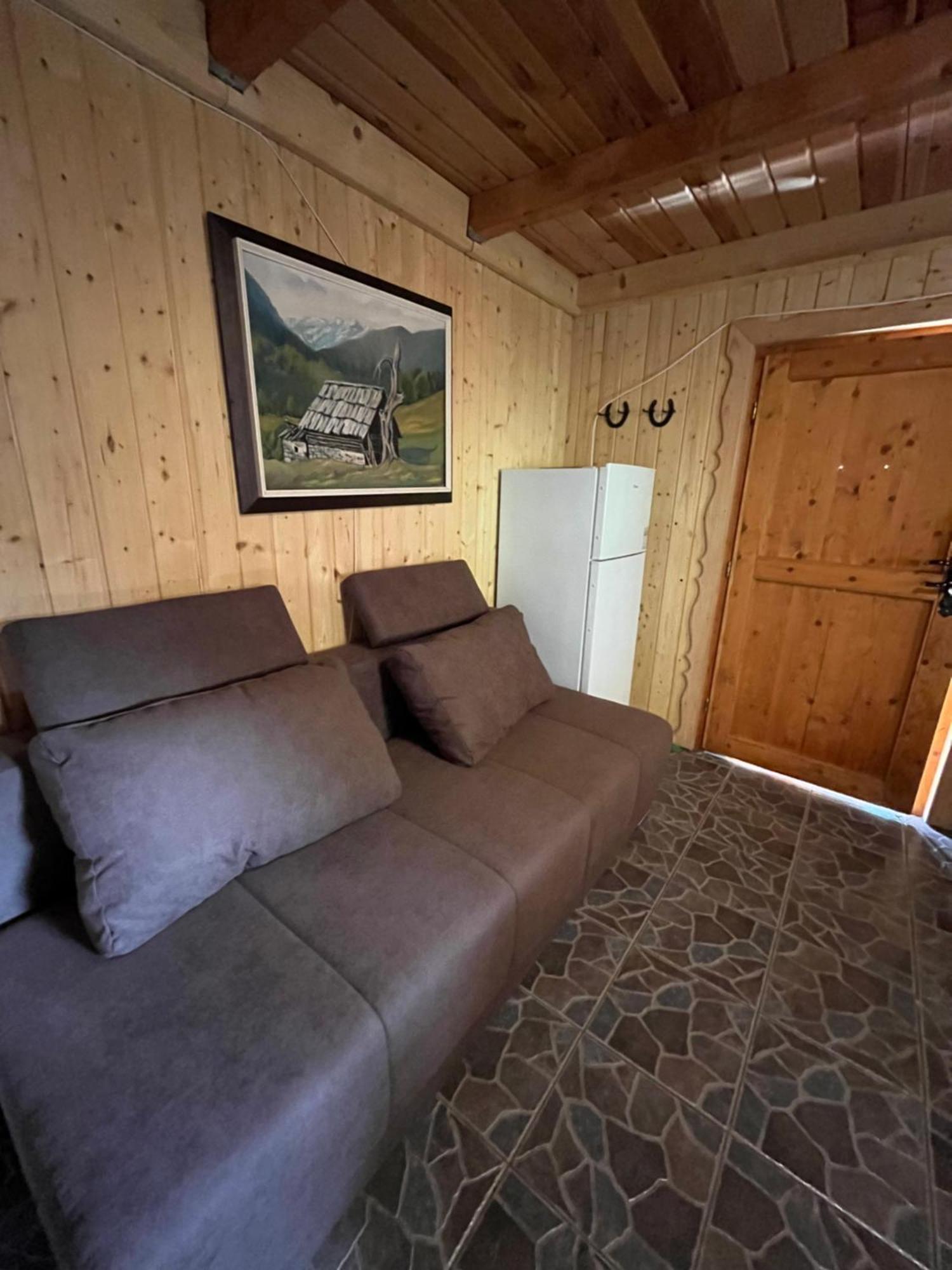 Cottage Zirovnica Zewnętrze zdjęcie